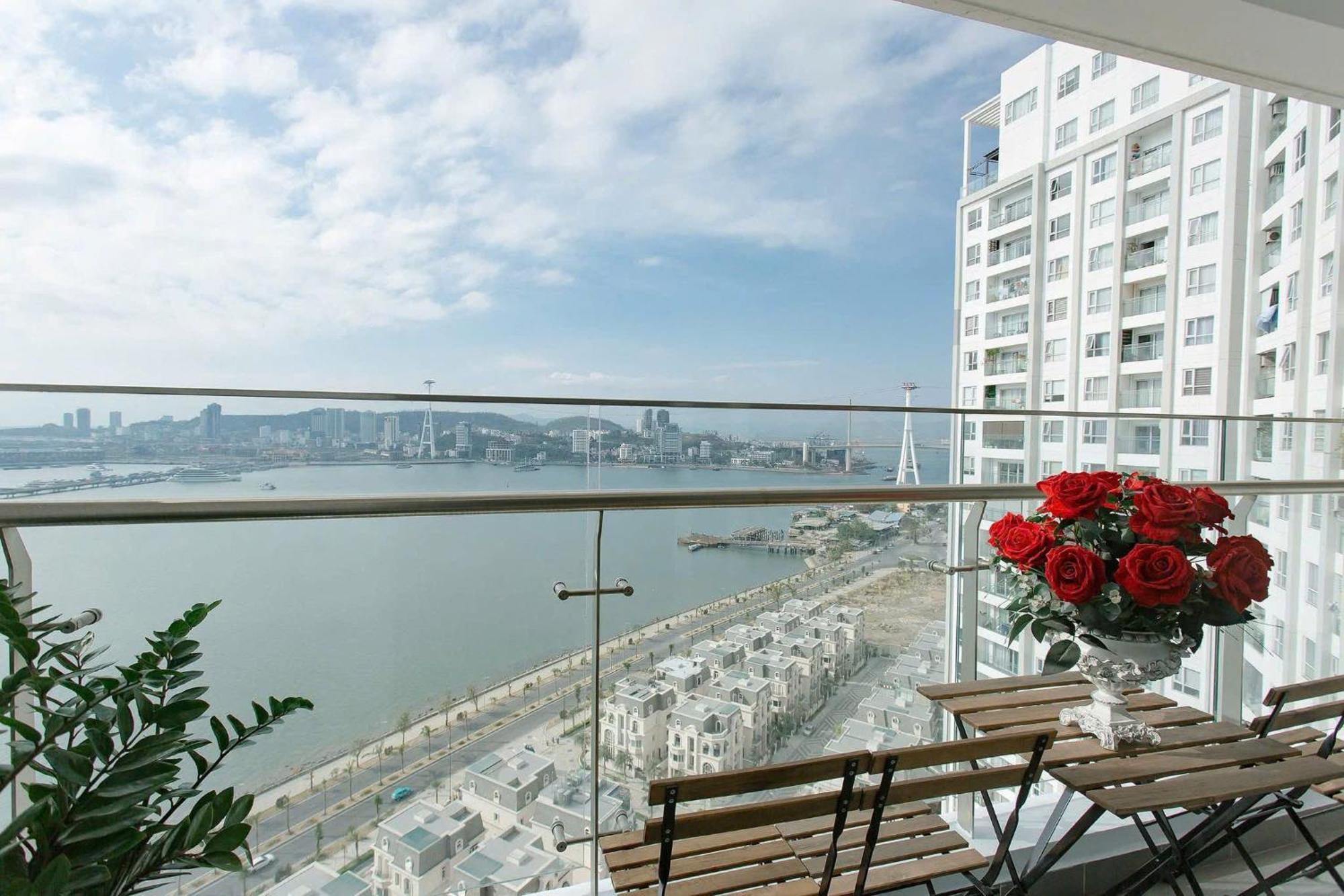 Appartamento The 1108 Sapphire Ha Long Esterno foto