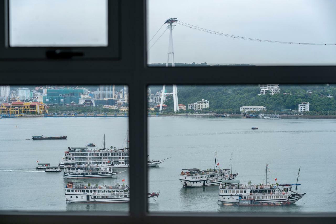 Appartamento The 1108 Sapphire Ha Long Esterno foto